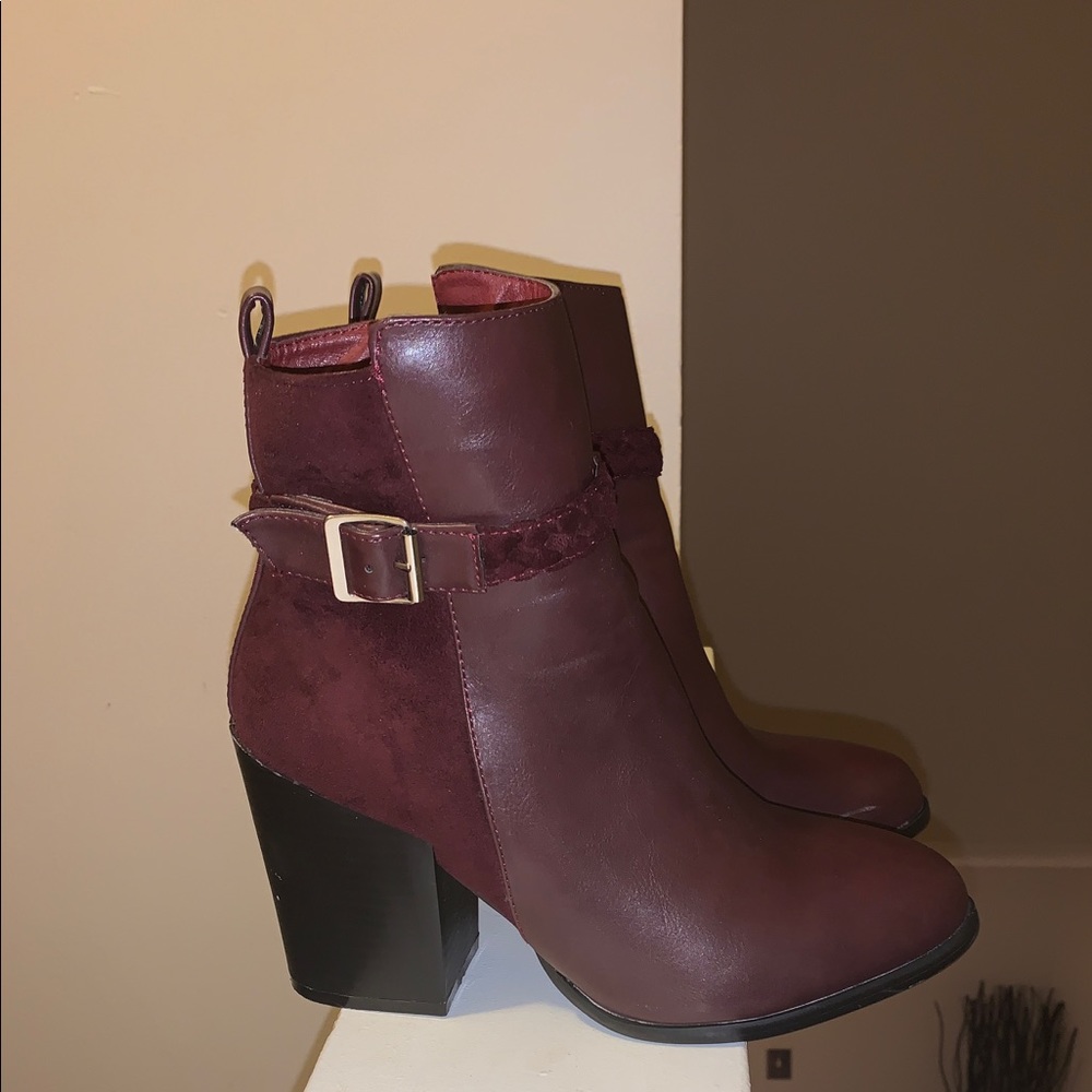 Boots - Picture 2 of 2